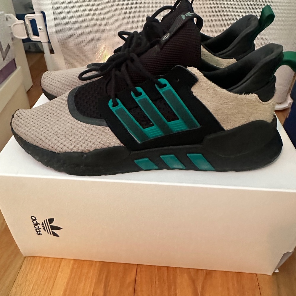 Adidas EQT 91/18 Packer Black and Green Sneakers